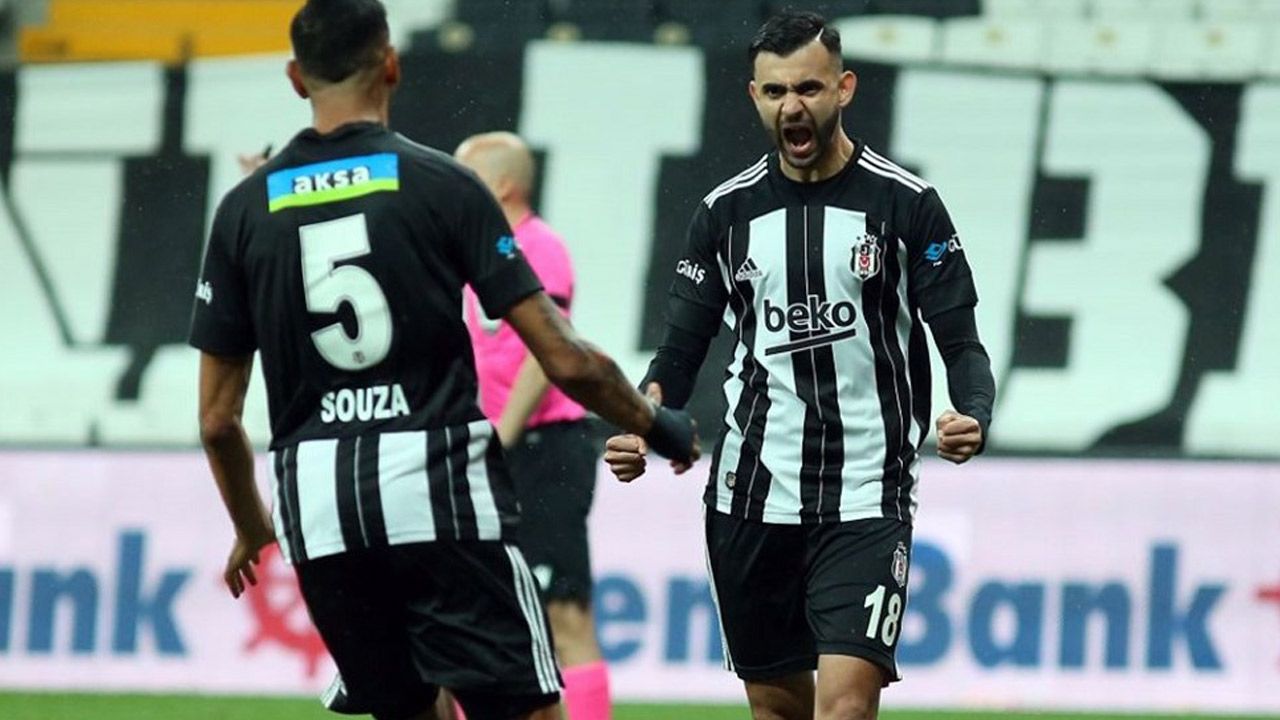 Ghezzal'dan Leicester'a: Beni Beşiktaş'a bırakın!