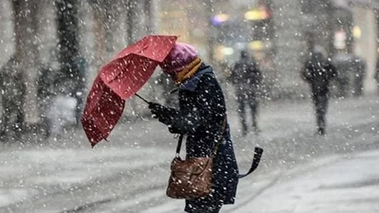 Meteoroloji uzmanı Orhan Şen uyardı: 6 gün sürecek kar yağışı ve sağanak geliyor