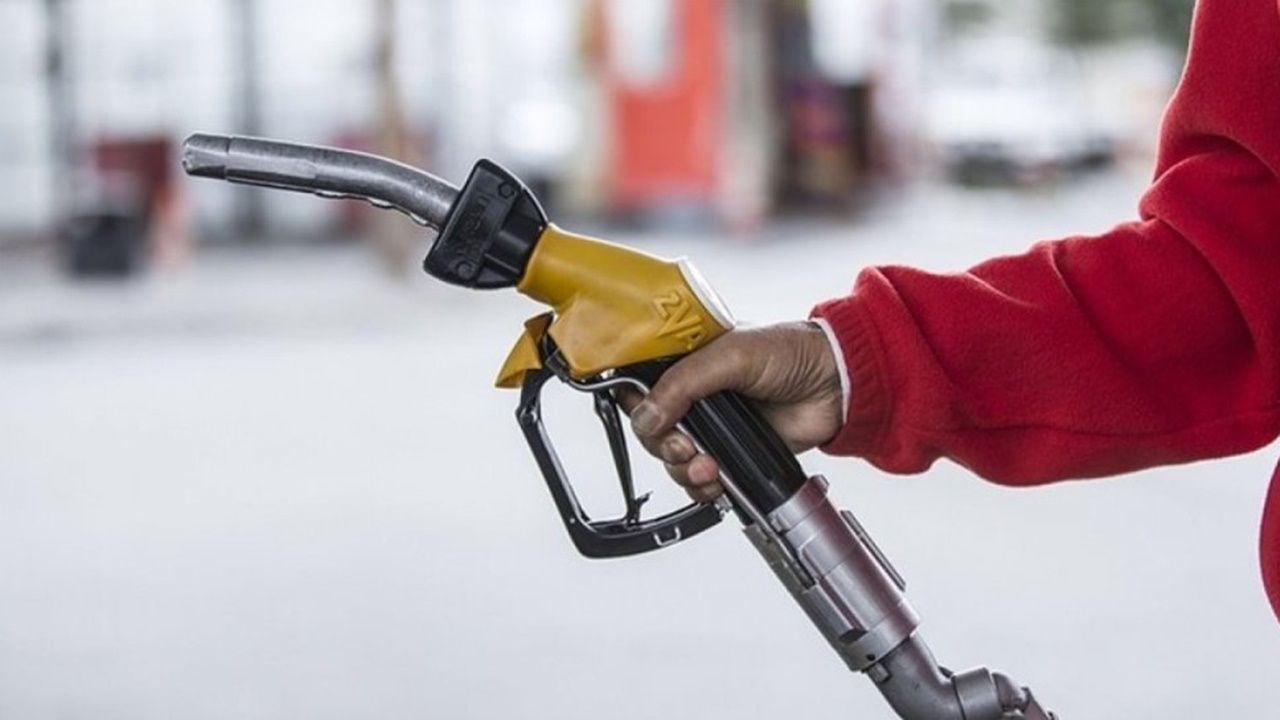 12 Nisan benzin ve motorin indirimi geliyor! Nihayet fiyatları düşüyor