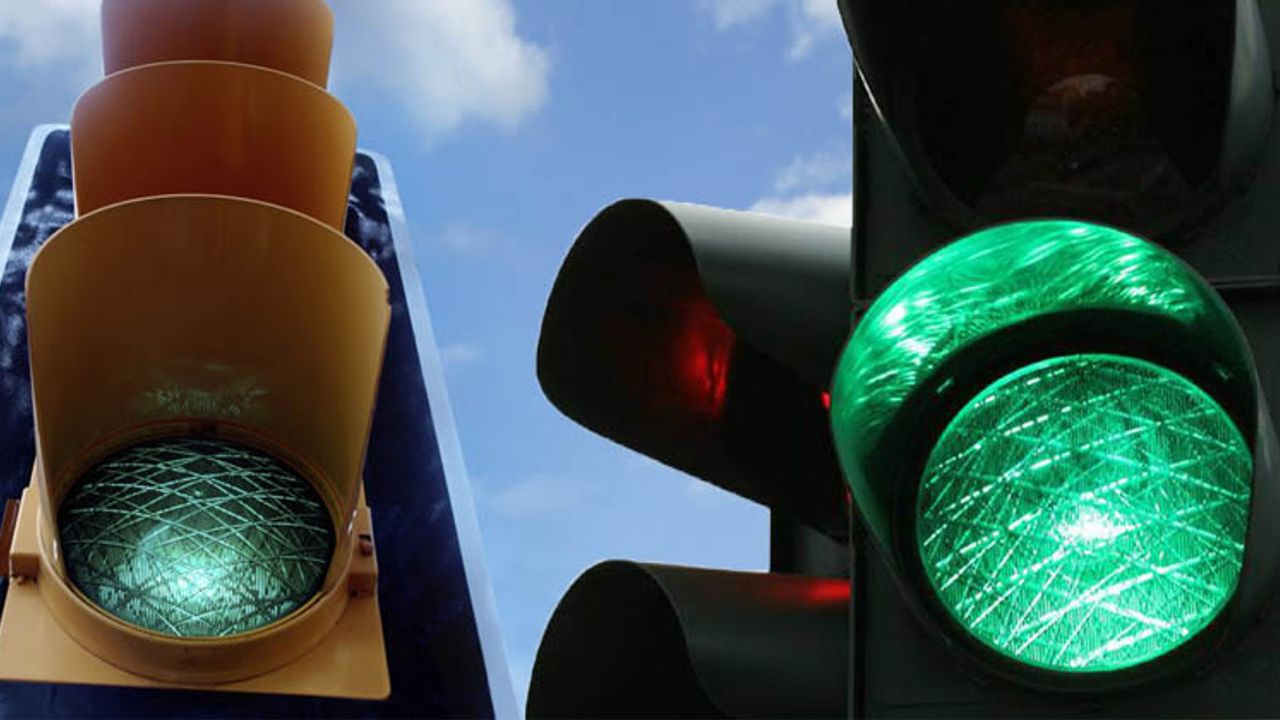 Dikkat! Trafik Işıkları Artık "Yeşil" Yanacak! Uygulama Başladı!