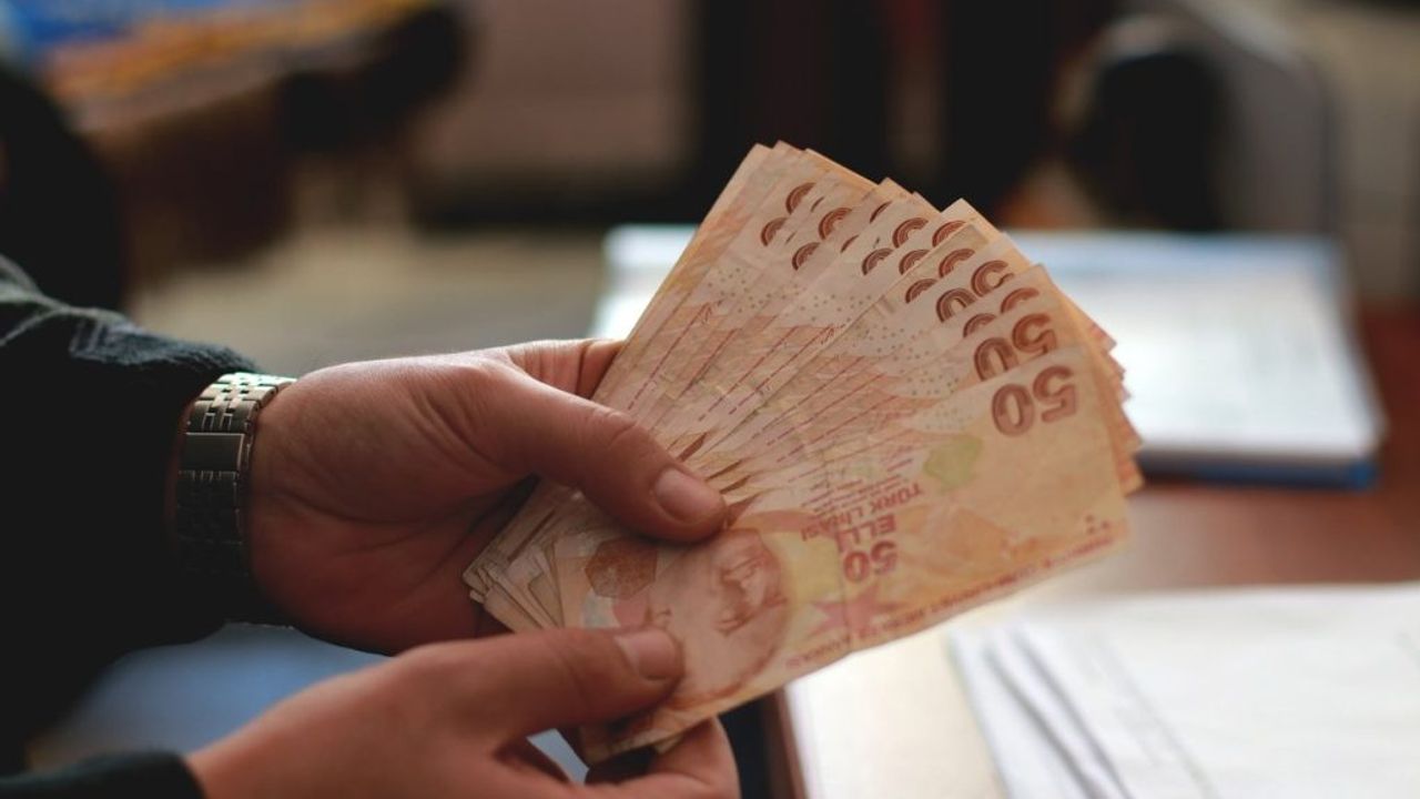 Emekli Maaşını Vakıfbank ve Halkbank Üzerinden Alanlara 78000 TL Ödeme Verildi, Başvuru Yapın!