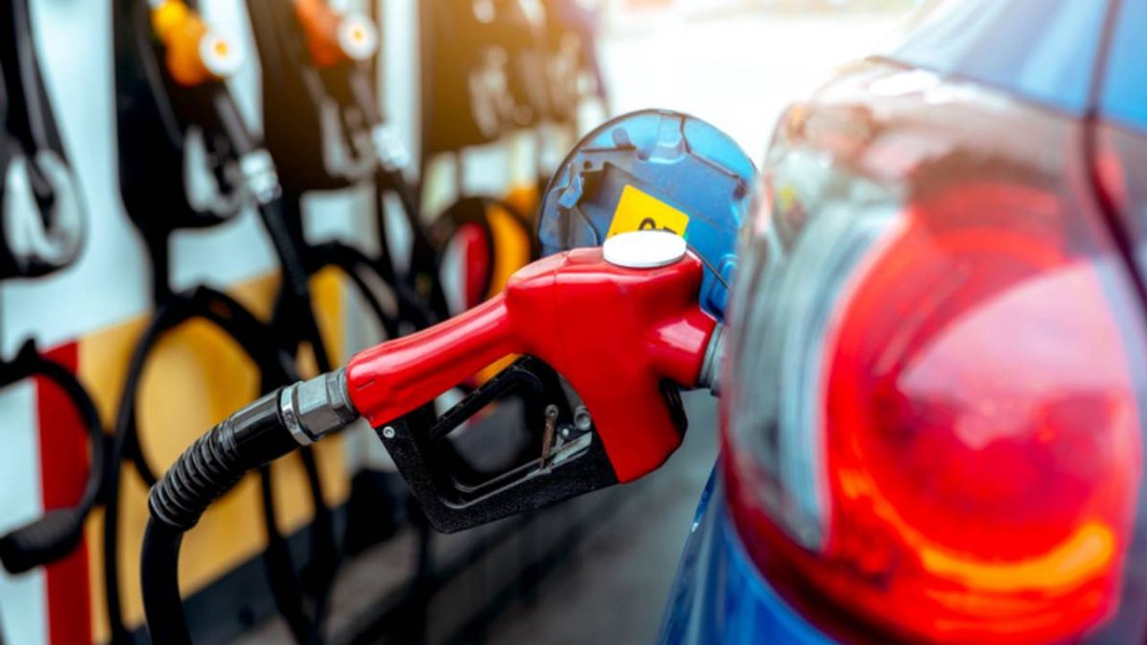 Akaryakıtta Motorin ve Benzin Fiyatları Güncel Liste 19 Ocak 2023