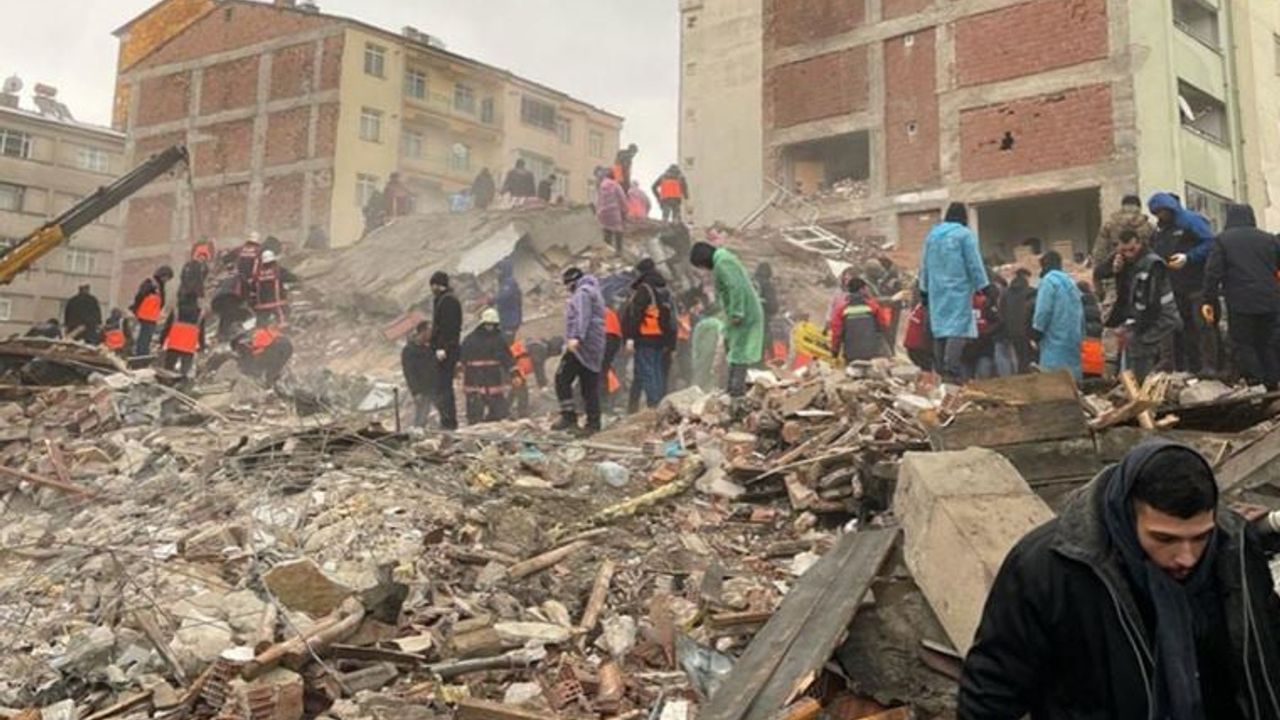 Depremde Yeni Bilgiler Ortaya Çıkıyor: Gaziantep’de Yıkılan Binalara İlişkin Tutuklu Sayısı 29’a Çıktı