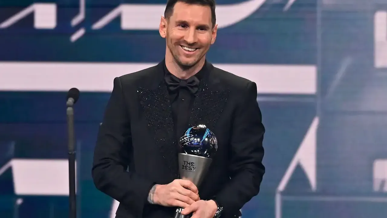 Futbolun Enleri Belli Oldu: Büyük Ödül Messi'nin!