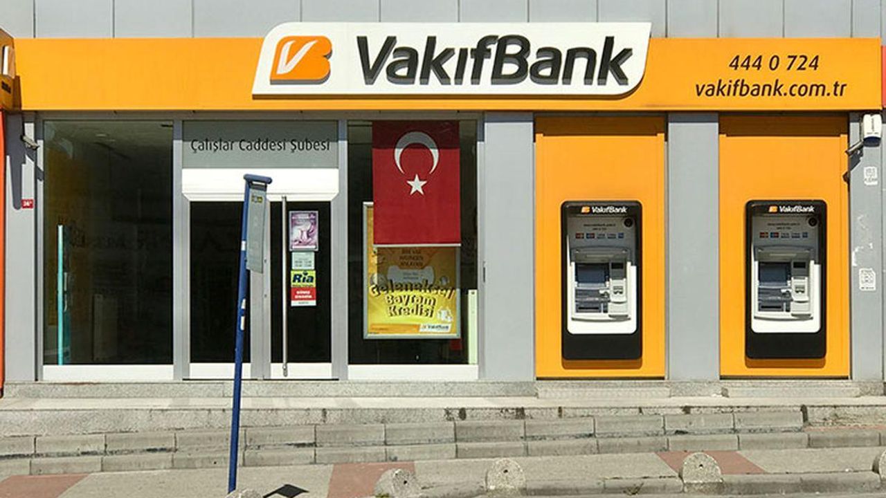 Son Dakika: Vakıfbank 19 Yaş Üzerinde Olan Herkese 40.000 TL Veriyor!