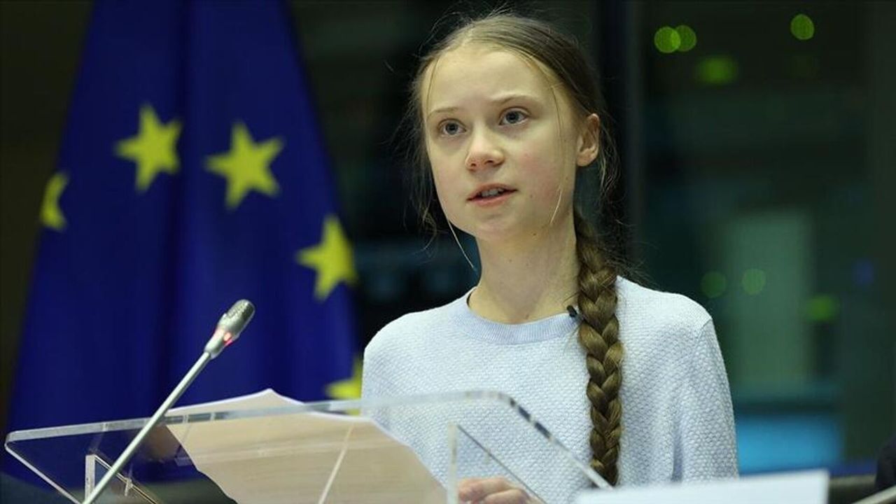 Aktivist Greta Thunberg İnsanlığın Sonu Tweet’ini Sildi