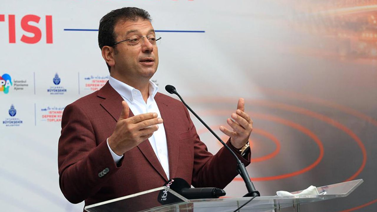 İstanbul’da Dolmuşların Taksiye Dönüştürülme Kurasında İmamoğlu Konuştu