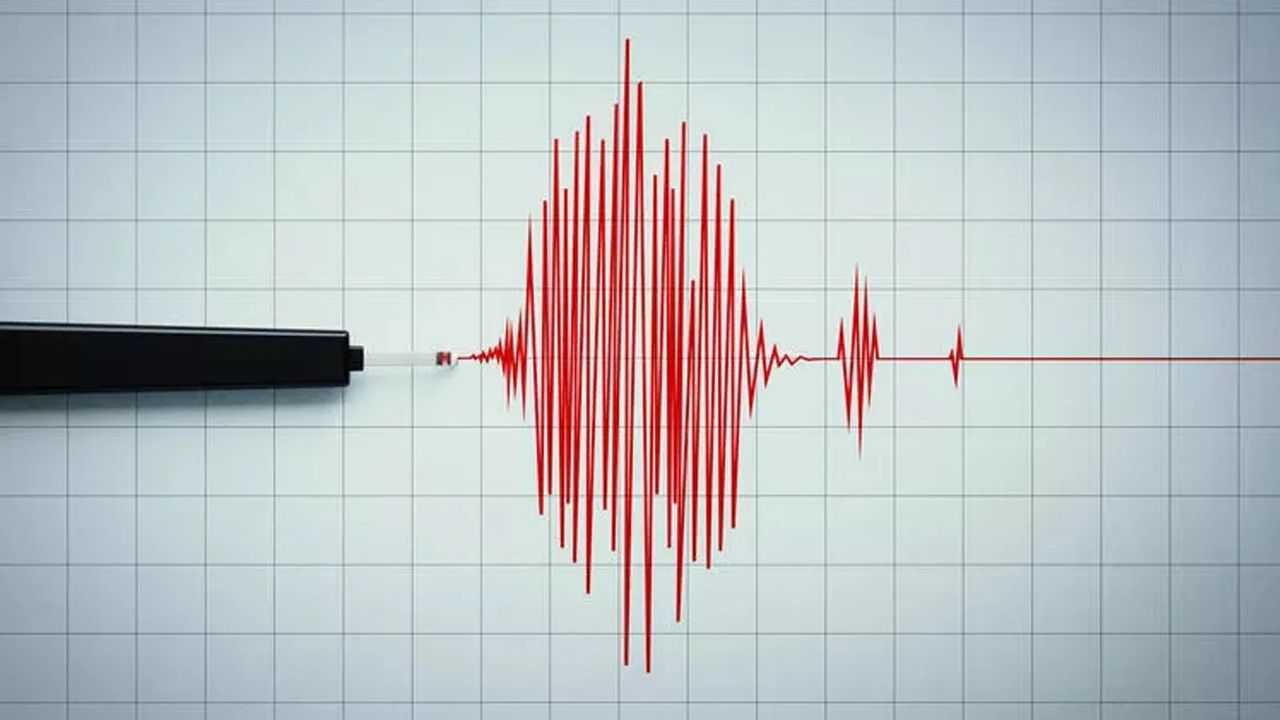 Bolu'da Korkutan Deprem! Sarsıntının Büyüklüğü 4.7 Olarak Açıklandı!