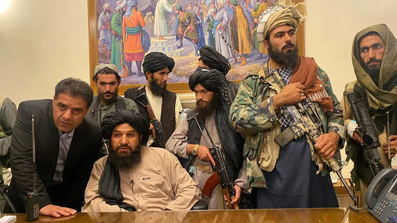 Taliban’dan İran, Rusya ve Pakistan ile Yatırım Hamlesi