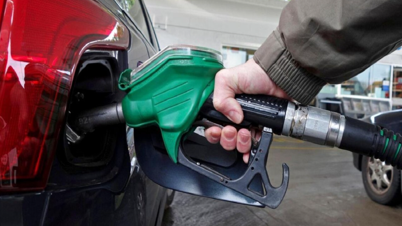 Yeni Akaryakıt Zammı Araç Sahiplerini Üzecek! Benzin ve Motorin Fiyatları Ortaya Çıktı!
