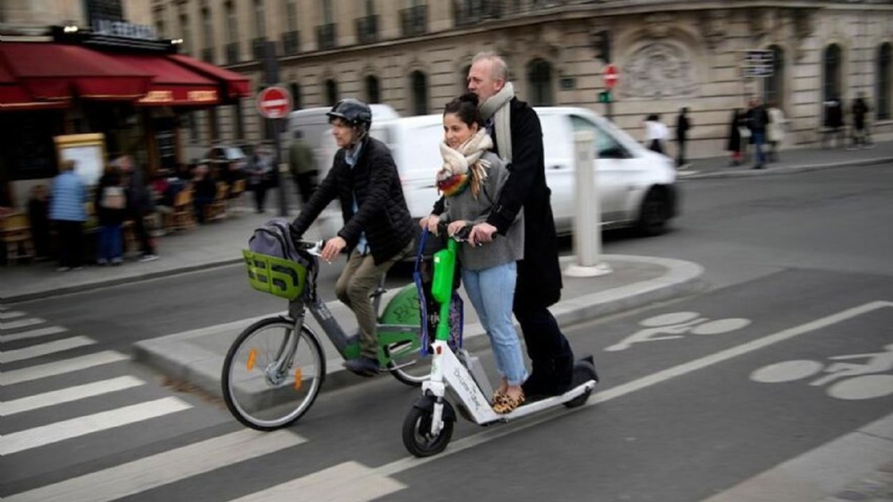 Fransa’nın Başkenti Paris: Elektrikli Scooter Kullanımının Yasaklanması İçin ‘Hayır’ Oyu Verdi