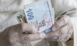 Emeklilere Bir Müjde Daha! O Banka 10 Maaş Tutarında Faizsiz Kredi Dağıtıyor