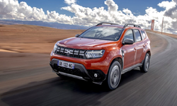 Bu Fiyata Bulamazsınız: Dacia Duster ve  Sandero Fiyat Listesi Nisan 2023 Güncel!