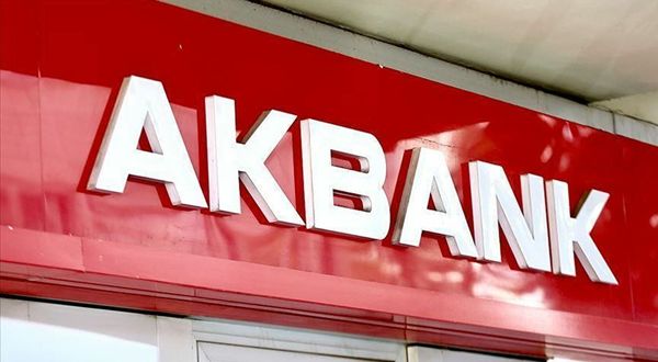 Akbank'tan Nakit İhtiyacı Olana 10 bin TL Ödeme! Kredi Kartı Başvurusu Yapana Faizsiz Ödenecek!