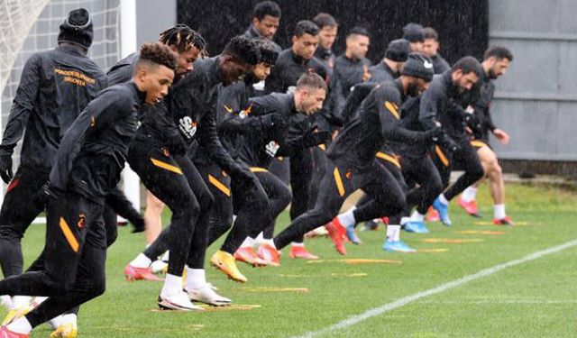 Galatasaray'da futbolcular, Başkan Mustafa Cengiz'i protesto edecek!