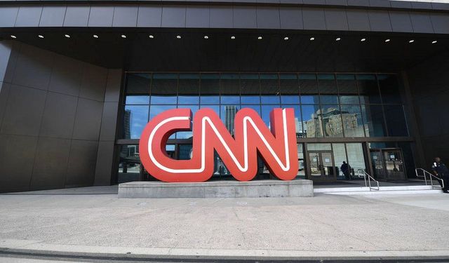 CNN’de Cinsel Taciz Depremi Sürüyor! Haberler Gündemde Artarda Patlıyor!