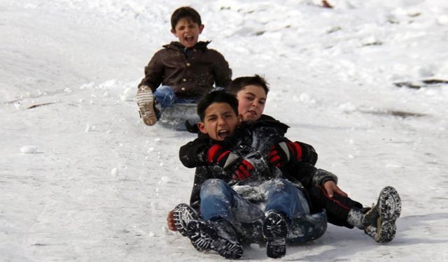 Hangi il ve ilçelerde okullar tatil? 22 Aralık 2021 kar tatili olan iller