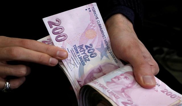 Aylık getirisi 15.000 TL oldu! Bankada parası olanlara 32 günlük vadeli mevduat piyangosu vurdu!