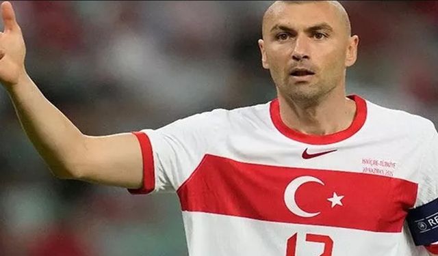 Milli takım kariyerini noktalayan Burak Yılmaz Süper Lig’e geri dönüyor!