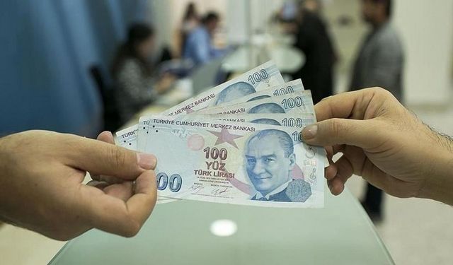 Son dakika: Bu 2 banka, gelir belgesiz ve şartsız 14.500 TL ödeyeceğini açıkladı