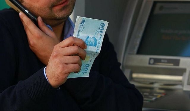 Vatandaş mest oldu! Emeklinin beklediği haber sabah yayına verildi! Emekli maaşı hesabı olana ATM'den 13.000 TL yatıyor