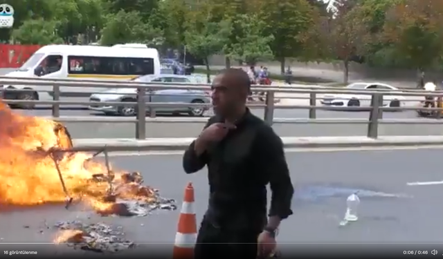 Son Gelen Cinnet Haberi Atık İşçisi Oldu! TBMM Önünde Çekçek Aracını Yaktı Boğazına Bıçak Dayadı!