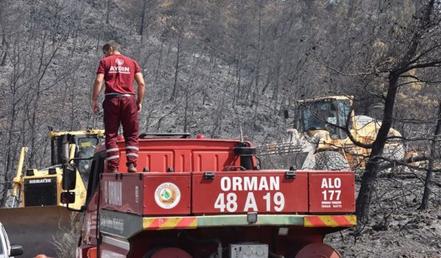 Alevlerin Ve Kontrolsüzlüğün Nedeni Açıklandı! Yangın Havuzuna Ve Araçlara "ödenek yetmedi"