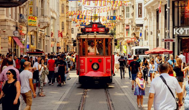 "İstanbul'dan Hemen Ayrılın" Uyarısı Korkuttu! İsrail Vatandaşlarına Uyarı Geçti! Neler Oluyor? İsrail Neden Uyardı?