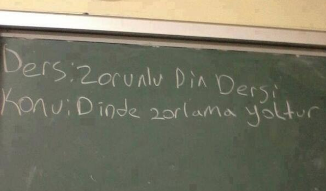 Dikkat Çeken Mahkeme: MEB'in Görevden Aldığı Din Kültürü Öğretmenini Yargı Haklı Buldu!