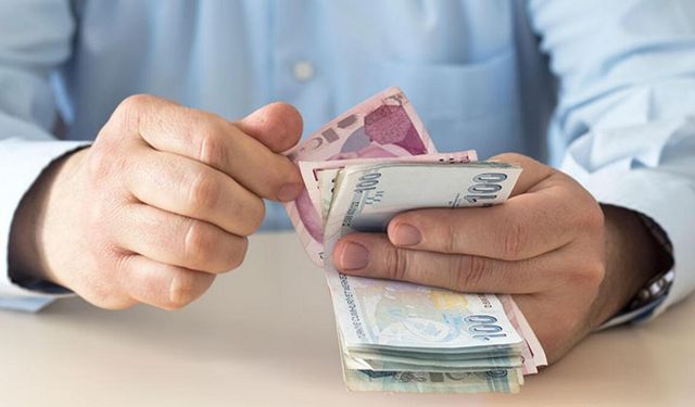 20.000 TL Nakit Almak İsteyenlere 2 Bankadan Resmi Açıklama Geldi, Ay Sonuna Kadar 36 Ay Vadeli Ödeme Alın!