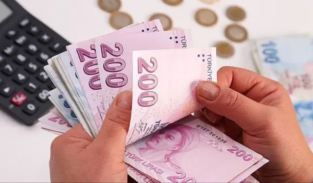 Banka Yeni Müşterilerine 10 bin TL'yi Gözden Çıkardı! Yeni Faizsiz Kredi Kampanyası Açıklandı!