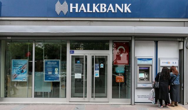 Esnafa Hayat Veren Kredi Halkbank'tan Geldi! 1,5 Milyon TL'ye Kadar Esnaf ve Genç Girişimci Kredisi!