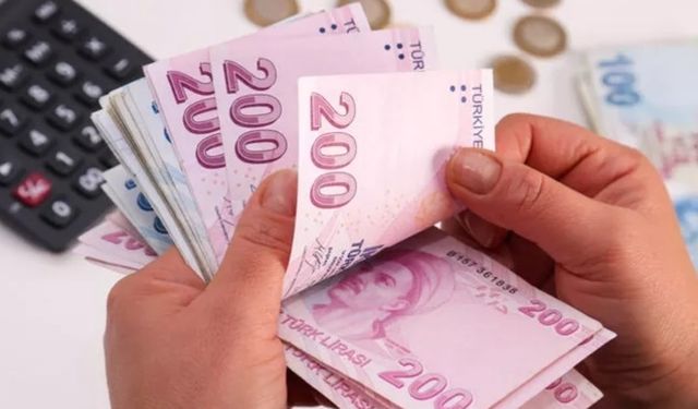 O Banka Son Dakika Olarak Duyurdu! SSK ve Bağkur Emeklilerinin Hesaplarına 20000 TL Yatırılacak