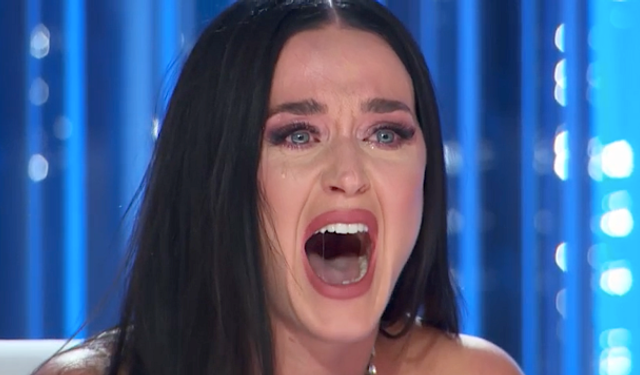 Katy Perry’nin Gözyaşları: ABD Bizi Yüzüstü Bıraktı