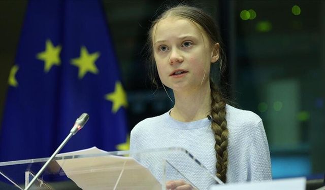 Aktivist Greta Thunberg İnsanlığın Sonu Tweet’ini Sildi