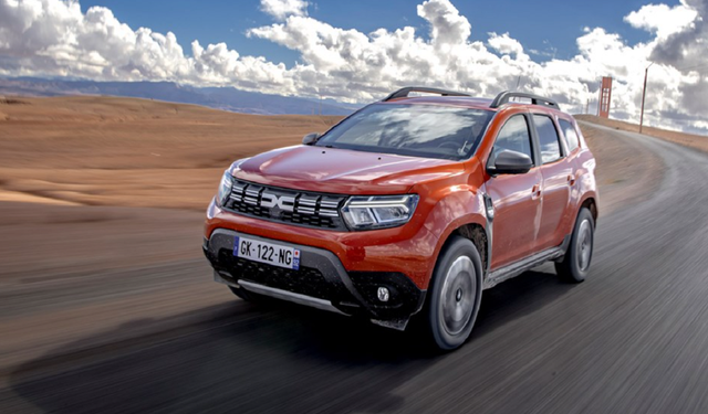 Bu Fiyata Bulamazsınız: Dacia Duster ve  Sandero Fiyat Listesi Nisan 2023 Güncel!