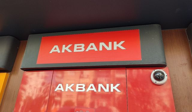 Emekli maaşını Akbank üzerinden alanlara 4 bin TL değil 40 bin TL ödenecek!