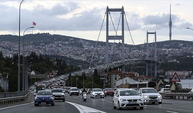 Köprü Otoyol Fiyatları İki Katına Çıktı! Geçiş Ücretlerine Rekor Zam Araç Sahipleri Kara Kara Düşünüyor!