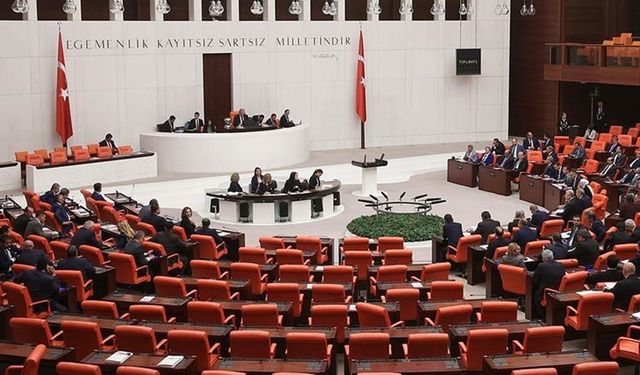 Emekli Olacaklara Güneş Doğdu, Yeni Yargı Paketi TBMM'de Görüşülüyor!