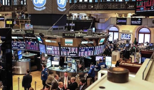 Wall Street’te Pozitif Başlangıç: Dow Jones ve S&P 500 Artıda, Boeing ve PDD Holdings Hisseleri Geriledi